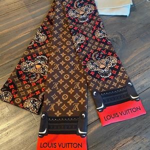 Louis Vuitton Animalle Bandeau * sold*
